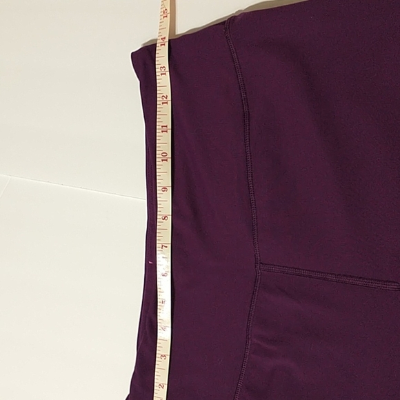Victoria's Secret VSX SPORT burgundy leggings size M - Picture 8 of 9